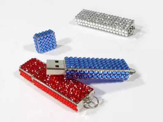 Bild: Hochwertige Werbegeschenke etablieren sich als erfolgreiche Strategie zur Kundenbindung