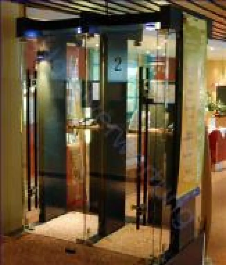 Telefonzelle wird zur Raucherzelle