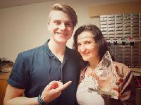 Bild: Cottbusser Singer-Songwriterin auf dem Siegertreppchen