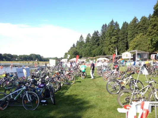 Bild: 4. Sympatec Schultriathlon in Clausthal-Zellerfeld: Ein großer Erfolg für Groß und Klein