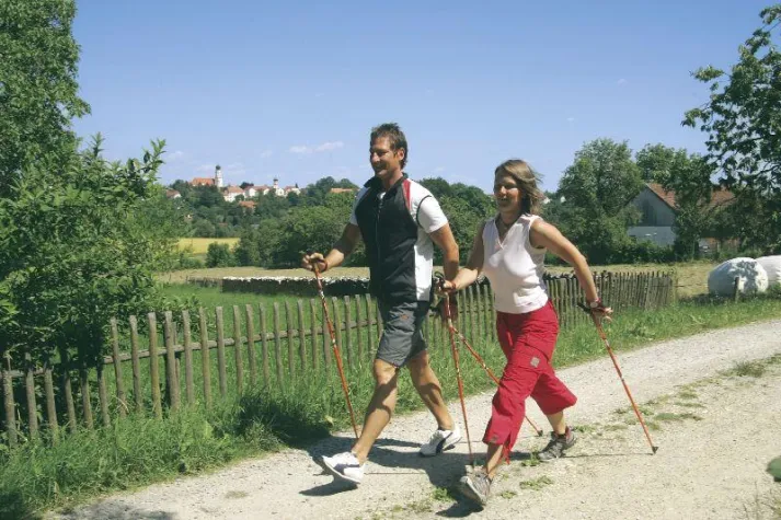 Aktivurlaub in Bayern - Nordic Walking Woche in Deutschland Bild: Aktivurlaub in Bayern - Nordic Walking Woche in Deutschland