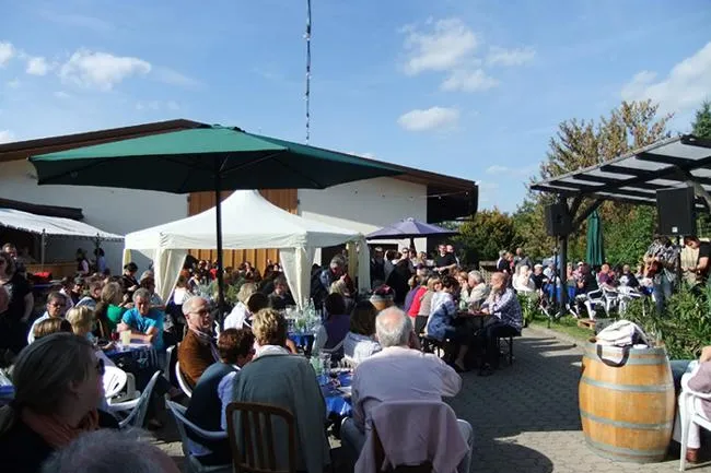 Winzerfamilie Braun lädt ein nach Meckenheim Bild: Winzerfamilie Braun lädt ein nach Meckenheim