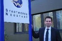 Bild: Gegen den Trend: Andere Versorger erhöhen - Stadtwerke Neustadt a. Rbge. senken Strompreis