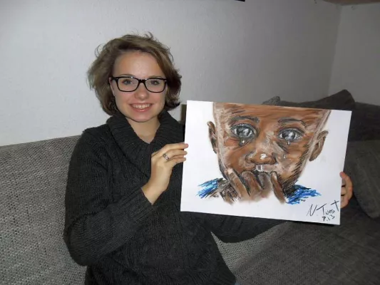 Pro7-Millionärswahl: 14-jährige aus Halstenbek locker in der nächsten Runde Bild: Pro7-Millionärswahl: 14-jährige aus Halstenbek locker in der nächsten Runde