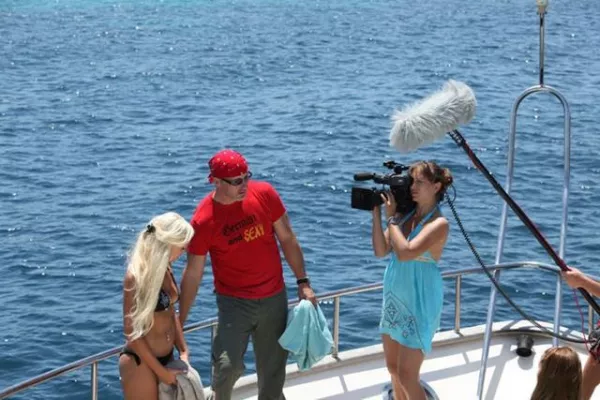 Bild: Abnehmen wie die Stars – der Inseltrainer brachte auch schon Daniela Katzenberger ins Schwitzen