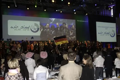 Bild: Vorbereitungen für Nationalen Kongress von PM in der Schlussphase
