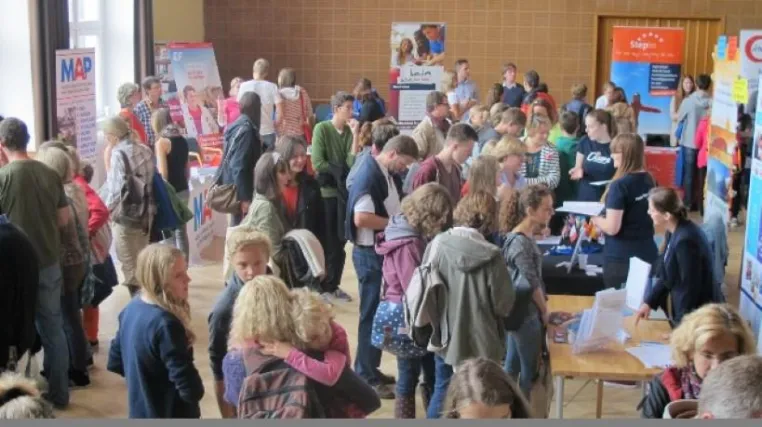 Ab ins Ausland? Ab zur Youth Education & Travel Fair! Bild: Ab ins Ausland? Ab zur Youth Education & Travel Fair!