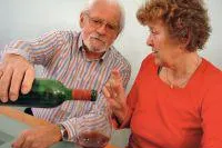 Sucht im Alter - ein Tabuthema Bild: Sucht im Alter - ein Tabuthema