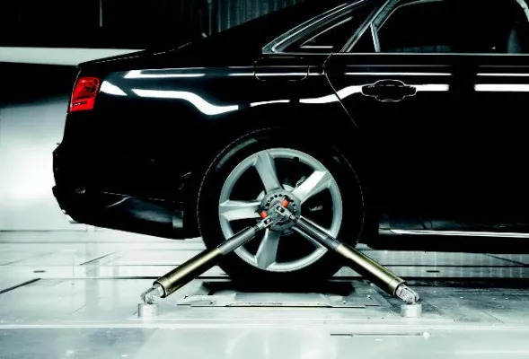 Bild: Philipp und Keuntje startet Audi Qualitätskampagne „Perfektion“