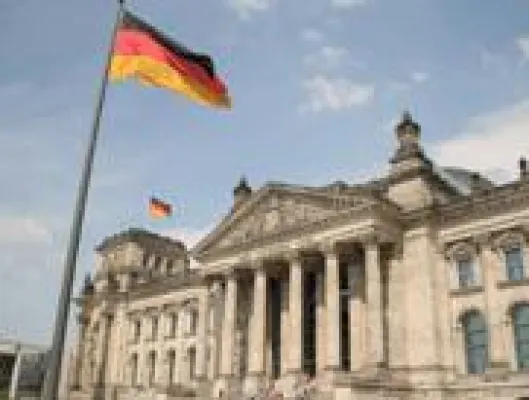 Sinkende Nachfrage bei Riester-Rente – interessante Altersvorsorge Bild: Sinkende Nachfrage bei Riester-Rente – interessante Altersvorsorge