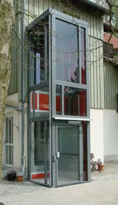 Bild: Barrierefrei hat Konjunktur/Lifte von HETEK bieten hohe Lebensqualität, Mobilität und Nutzwert