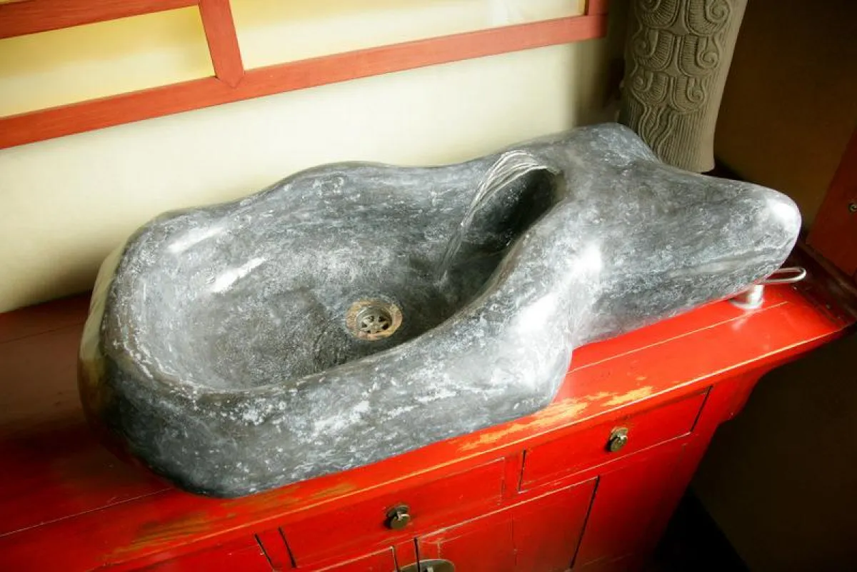 Waschbecken aus wohngesundem Tadelakt