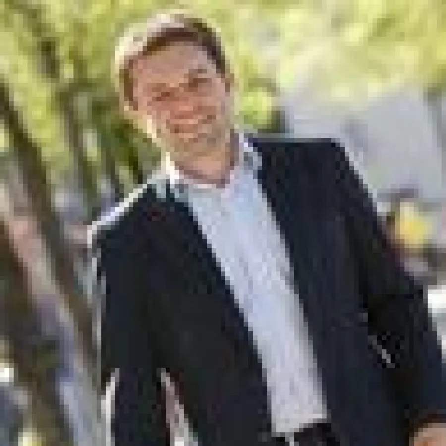 Christian Weiss - HotelRegensburg24.de