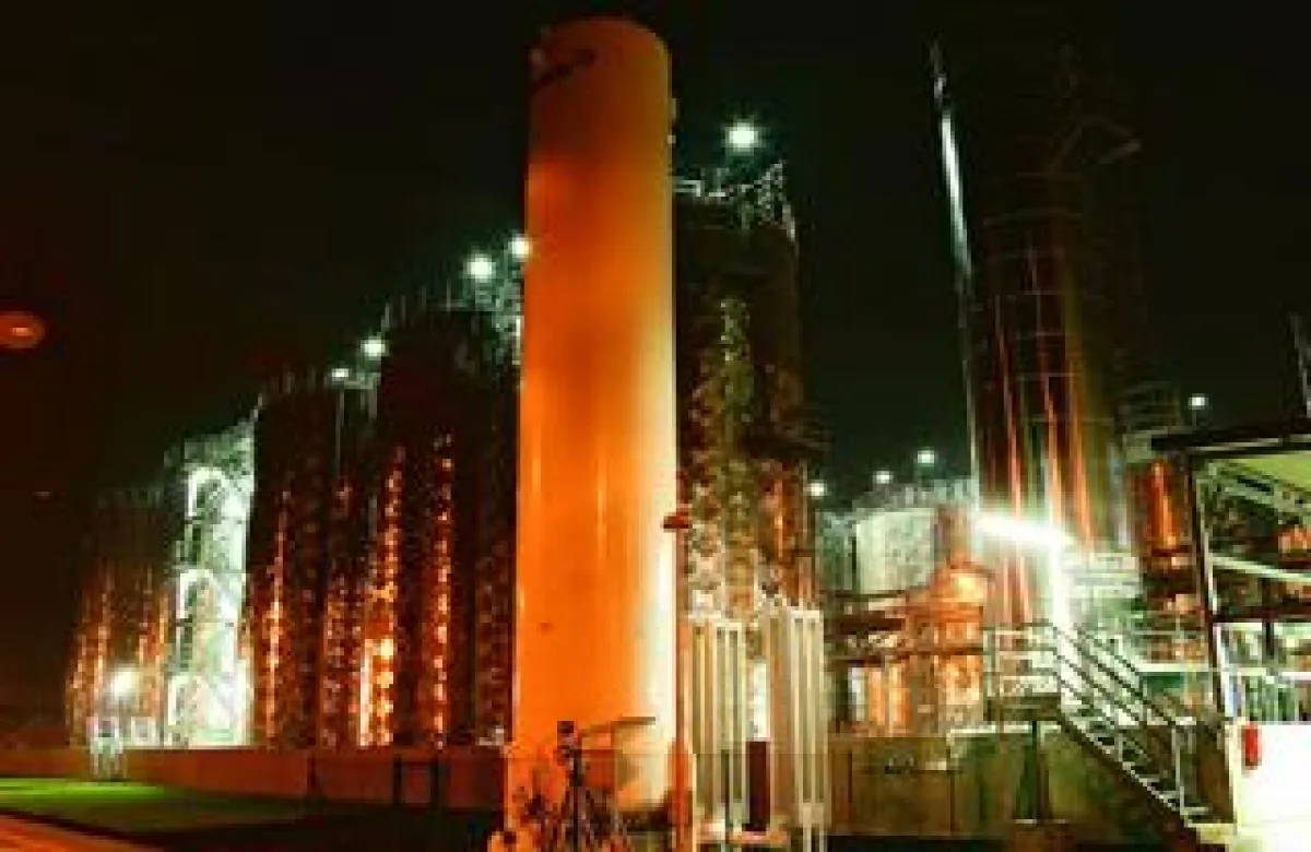 Stickstoff von Messer sorgt für die bei Produktion und Lagerung des Kraftstoffs notwendige Inertgasatmosphäre.