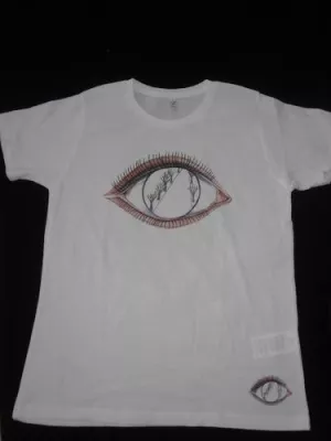 Bild: eye-peek - neue kreative T-Shirts designt in Deutschland