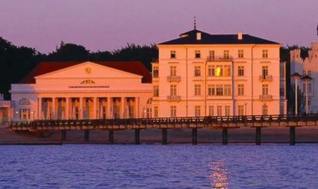 Bild: Keramik-Gipfel 2010 in Heiligendamm