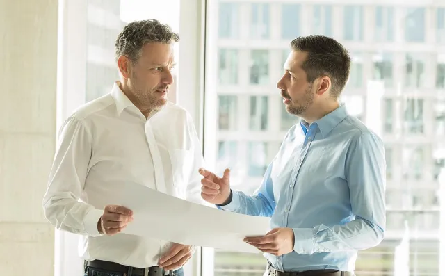 Bild: „Wie ein Dienstleistungsgeschäft als solide Einnahmequelle aufgebaut wird“