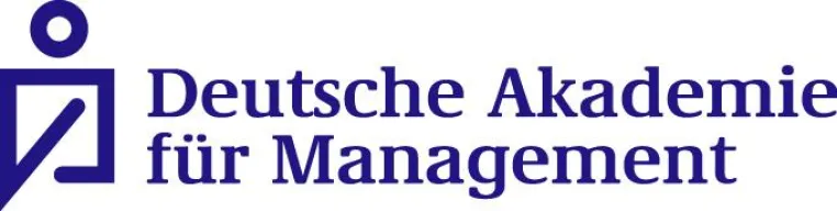 Bild: Kursstart bei der Deutschen Akademie für Management