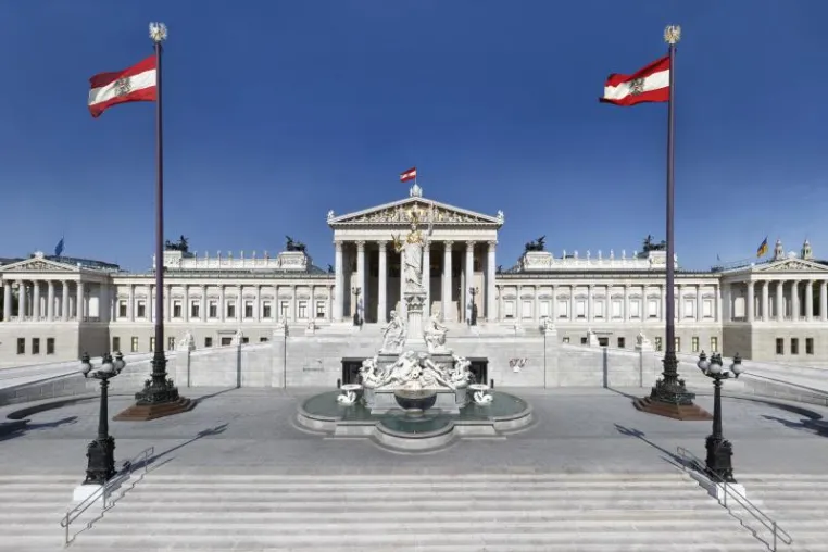 Bild: "Walzer nach rechts". Aktuelle Expertise von Dr. Wolfgang Klages/res politica® zur Republik Österreich
