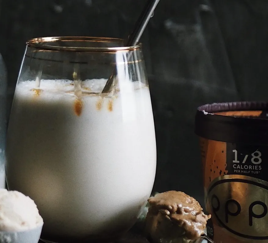 Oppo Salted Caramel Proteinshake/ Fotocredit: Oppo/Jelena @into.trends