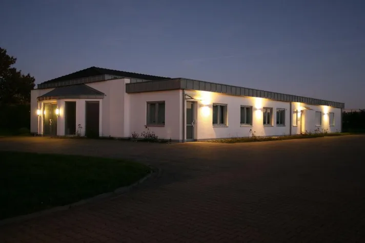 Bild: Kunst in der Trauerhalle