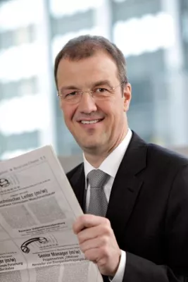 Bild: Marco Tjaden wurde der Titel Personalberater CERC/BDU verliehen