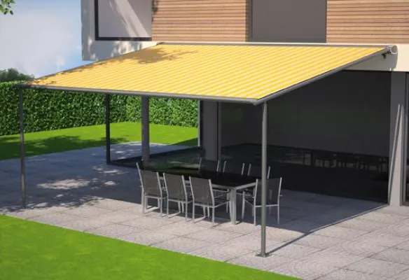Bild: Lauschiger Schattenplatz mit markilux pergola - Großzügiger Sonnenschutz mit eleganten Rundsäulen