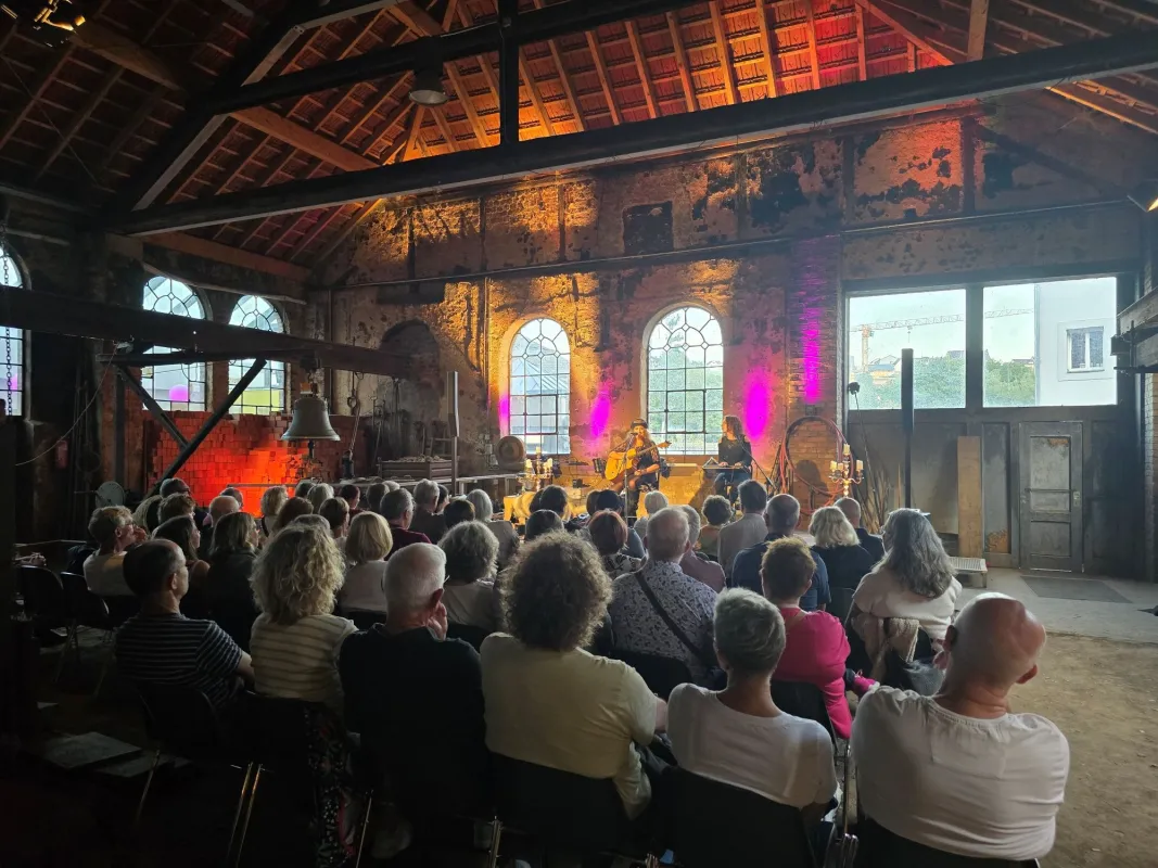 Konzertabende in der alten Gießhalle (© Kulturgießerei Saarburg)