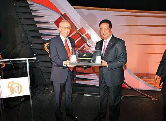 Bild: 50 goldene Jahre: Royal Jordanian ehrt Gründer und Partner der Airline in Amman