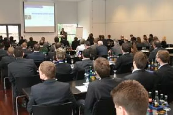 Bild: 13. AXIT PraxisForum Logistik zeigt IT-Lösungen für moderne Kooperationsformen in der Logistik