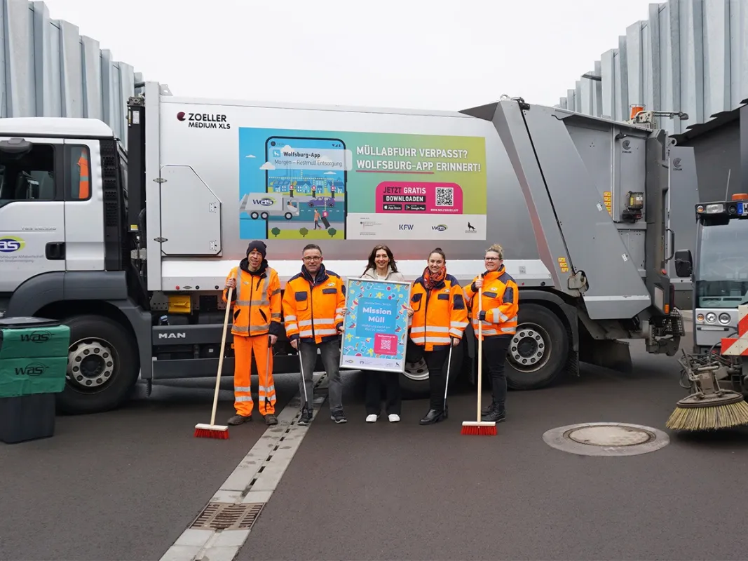 Mitarbeitende von WMG und WAS (© WMG Wolfsburg)