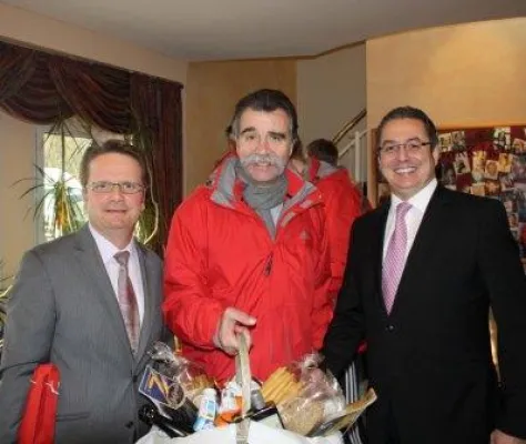 Bild: Park Hotel Ahrensburg verabschiedet Handballnationalmannschaft