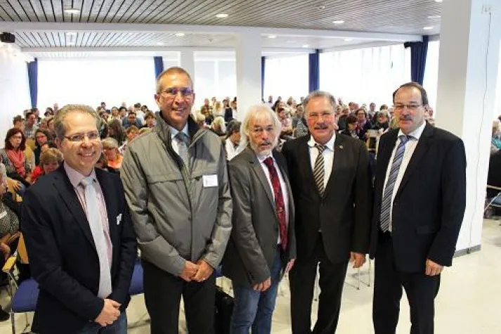 Bild: Pflege ohne Fixierung - der richtige Umgang mit Demenzerkrankten