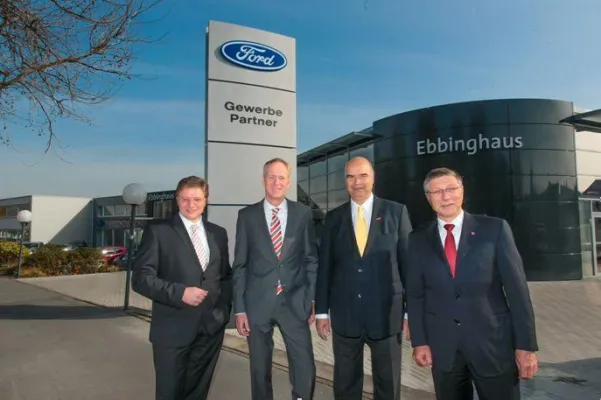 Feierliche Eröffnung des ersten Ford Gewerbe-Partnerzentrums der Ebbinghaus Dortmund Autozentrum GmbH Bild: Feierliche Eröffnung des ersten Ford Gewerbe-Partnerzentrums der Ebbinghaus Dortmund Autozentrum GmbH