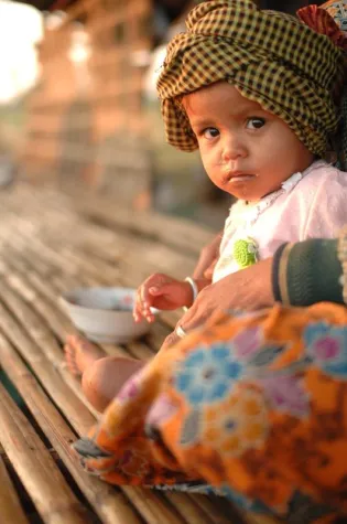 Baby-Not-Projekt Kambodscha: Aufklärung rettet Leben Bild: Baby-Not-Projekt Kambodscha: Aufklärung rettet Leben