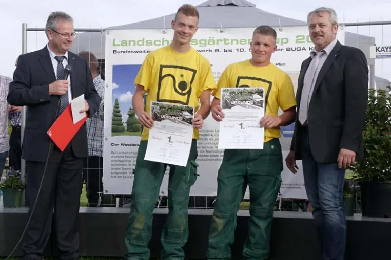 Die Deutschen Meister der Landschaftsgärtner 2011 kommen aus Hessen Bild: Die Deutschen Meister der Landschaftsgärtner 2011 kommen aus Hessen