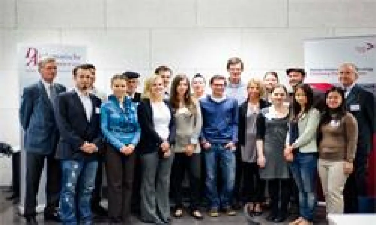 Studenten des 4. Durchgangs ETIA