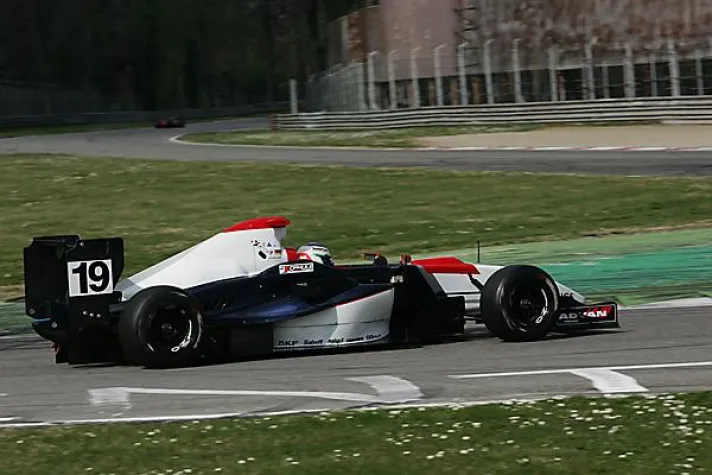 Bild: Tim Sandtler - Aufholjagd im Regen