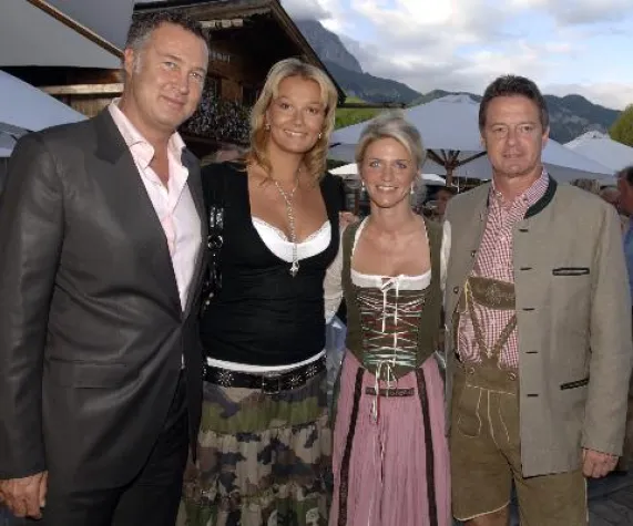 Bild: Promi-Auflauf bei Suppenkönig Bernhard Zamek