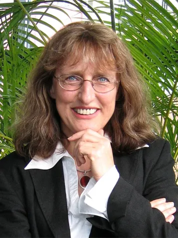 Bruni Hoffmann verstärkt Vertrieb und Business Development bei digital spirit Bild: Bruni Hoffmann verstärkt Vertrieb und Business Development bei digital spirit