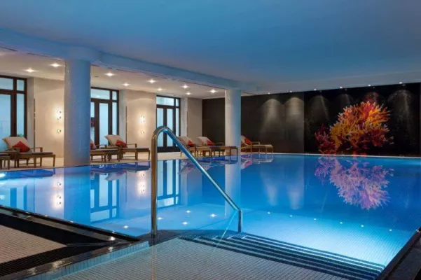 Bild: DETOX TIME IM MÜNCHNER THE CHARLES HOTEL