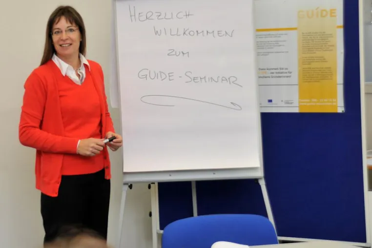 Bild: Vom Schuhkarton zum Ordner: GUIDE-Workshop am 17.10. schafft Klarheit