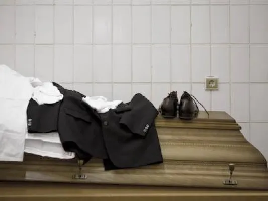 Bild: Ausstellung in Berlin - post mortem - Was nach dem Tod geschieht