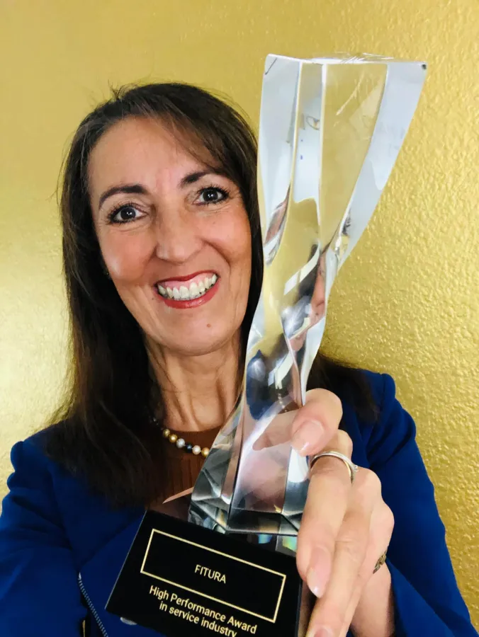 Für ihr außergewöhnliches Konzept zur Unternehmensführung erhielt Melanie Thormann den HIPE Award. (© Melanie Thormann)