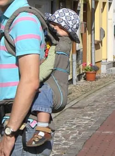 Bild: meineBabytrage.de als neues Informationsportal zum Babytragen gestartet