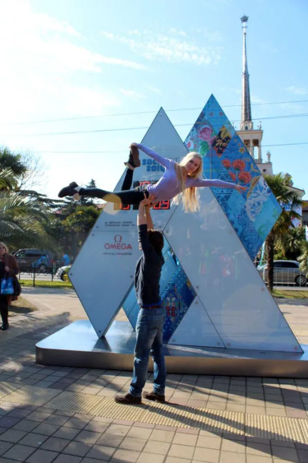 Annabelle Prölß und Ruben Blommaert in Sotschi. Quelle: Deutsche Olympische Akademie