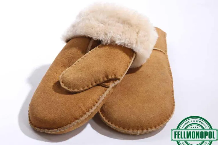 Bild: Lammfell Handschuhe - mehr wohlige Wärme geht nicht im Winter!