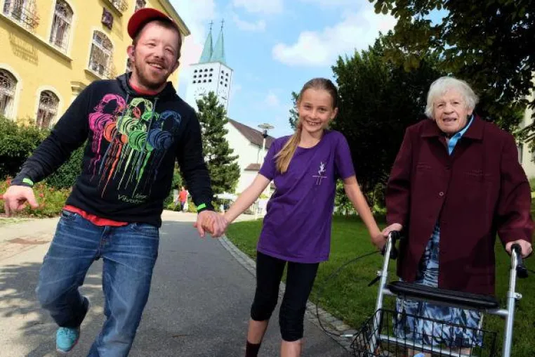 Bild: Stiftung Liebenau legt Jahresbericht vor: Engagierter Einsatz für gesellschaftliche Aufgaben