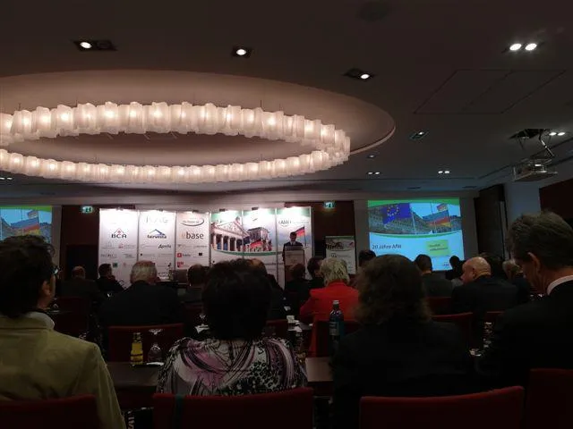 Emissionshaus Filor gratuliert Bundesverband AfW Bild: Emissionshaus Filor gratuliert Bundesverband AfW