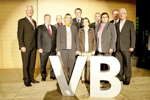 Bild: Volksbank Mittelhessen ehrt Jubilare